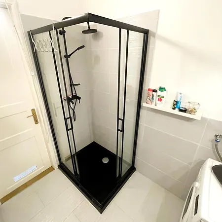 Little Americas Queens Appartement *